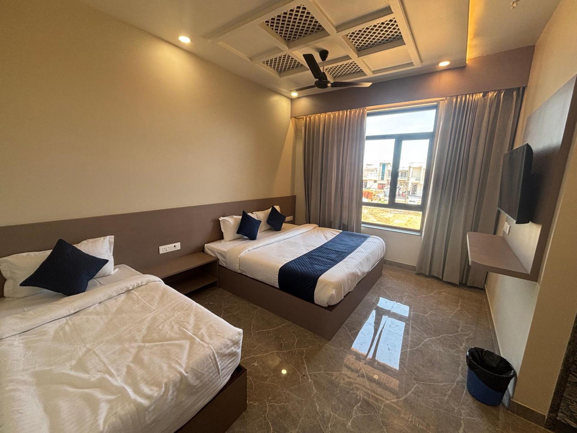 Hotel Sisodiya Palace Khatu Luaran gambar