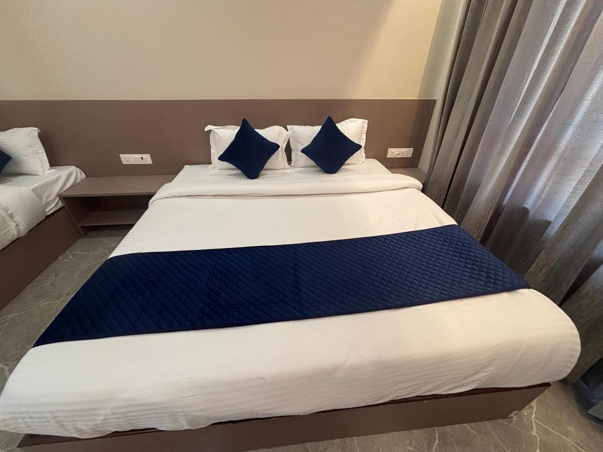 Hotel Sisodiya Palace Khatu Luaran gambar