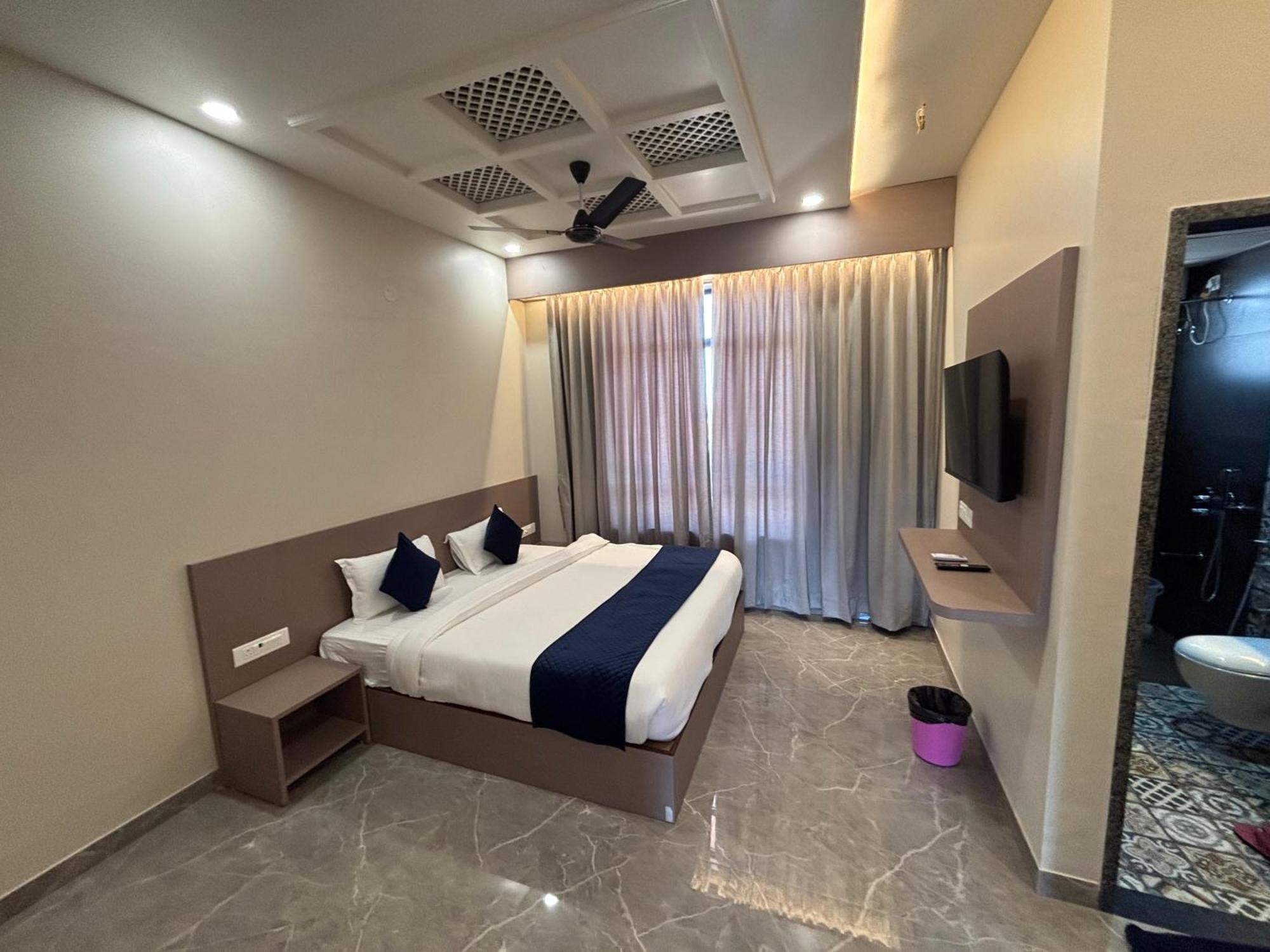 Hotel Sisodiya Palace Khatu Luaran gambar