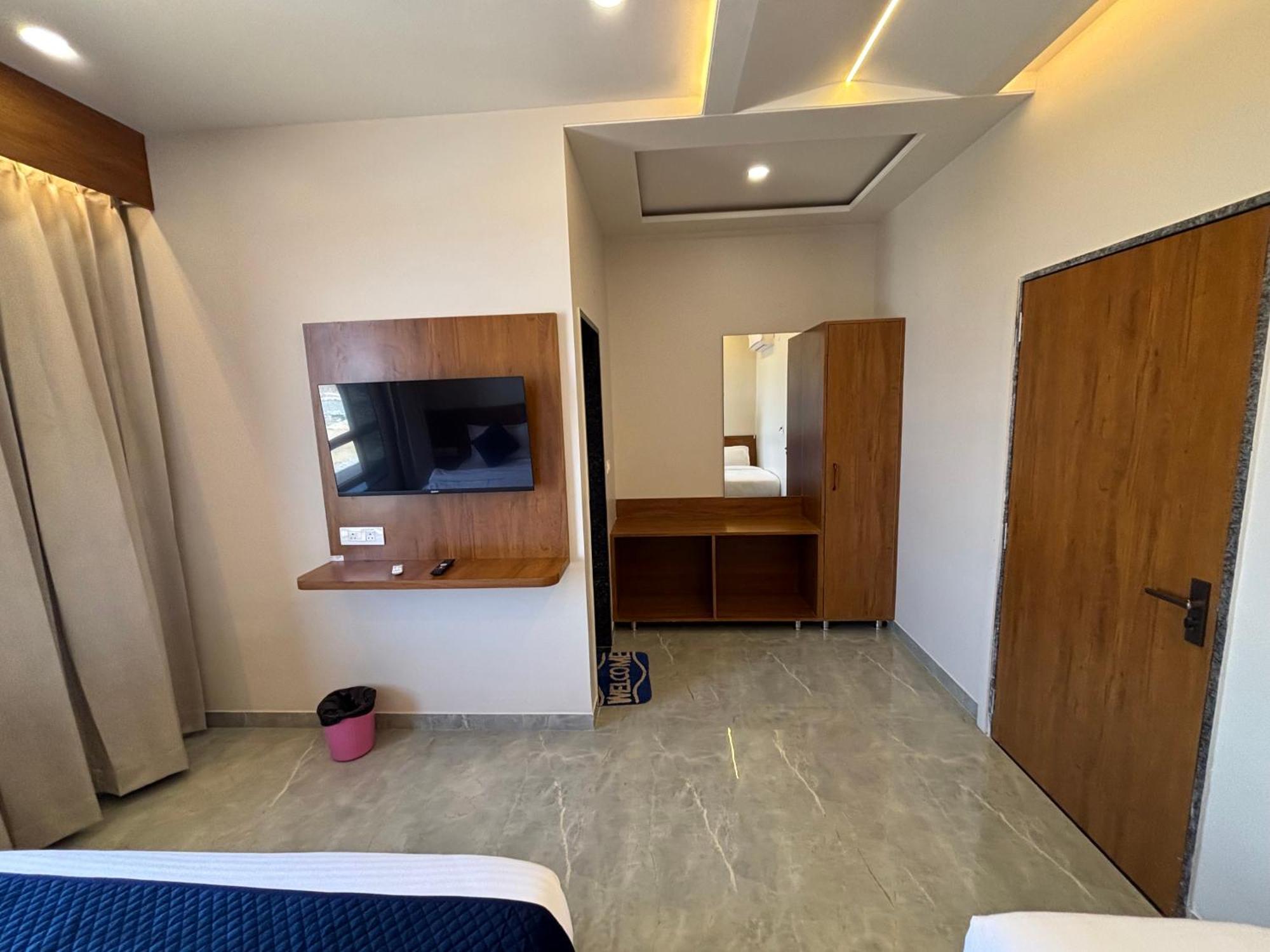 Hotel Sisodiya Palace Khatu Luaran gambar